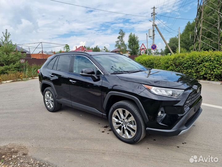 Toyota RAV4 2.5 AT, 2019, 79 000 км