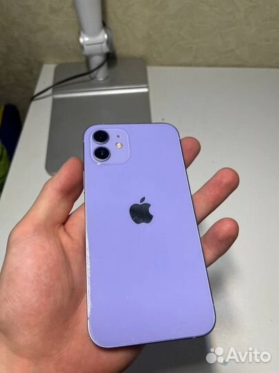 iPhone 12, 64 ГБ