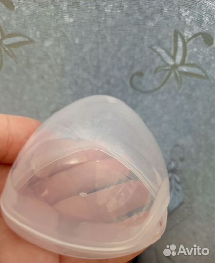 Нагрудник, держатель для пустышки, вилочка, футляр