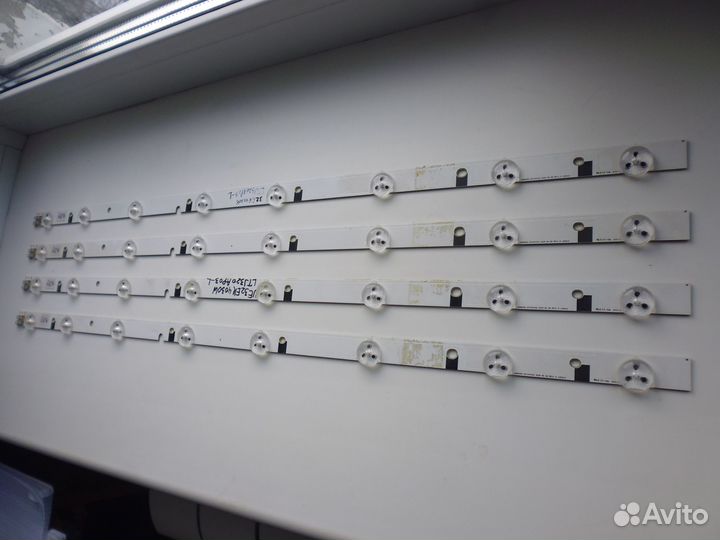 Подсветка от Samsung UE32EH4030W