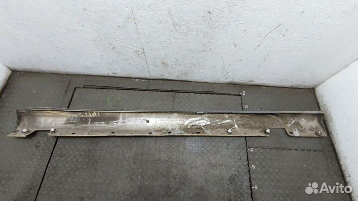 Накладка на порог левая передняя Mercedes E W211