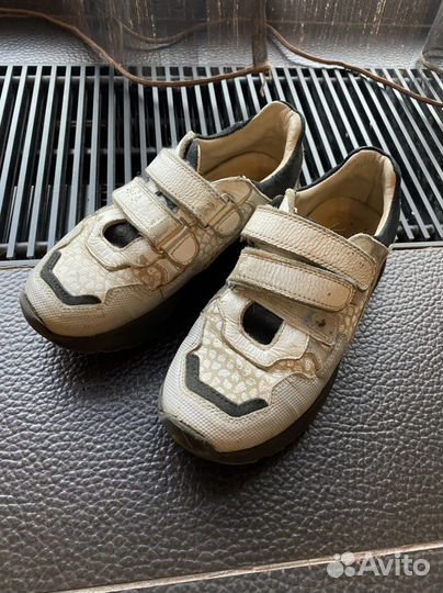 Кроссовки woopy