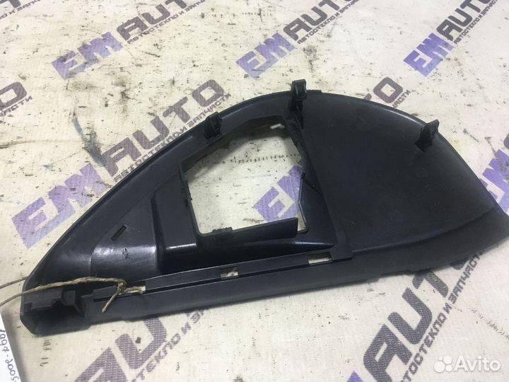 Накладка торпедо левая Фольксваген Бора