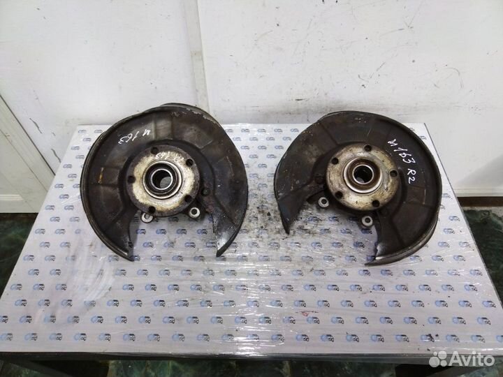 Кулак поворотный + ступица задний Audi A6 C5 2.8