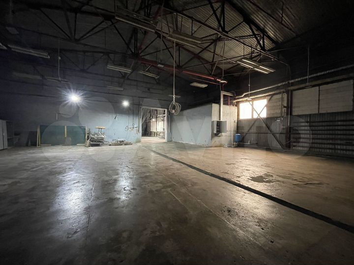 Производство, 930 м²
