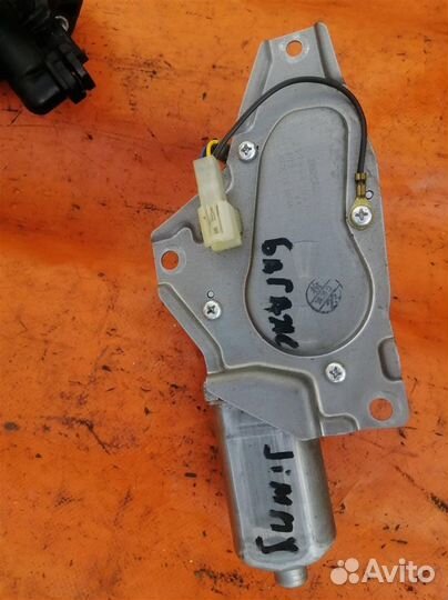 Мотор заднего стеклоочистителя Suzuki Jimny (2005