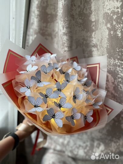 Букет из бабочек светящийся подарок