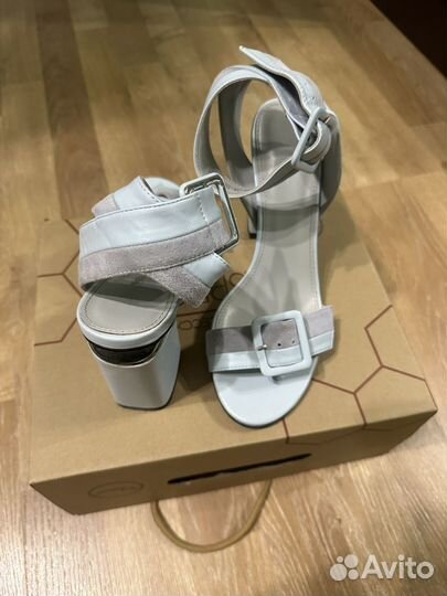 Босоножки женские 39 размер натуральная кожа