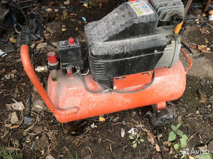 Воздушный компрессор