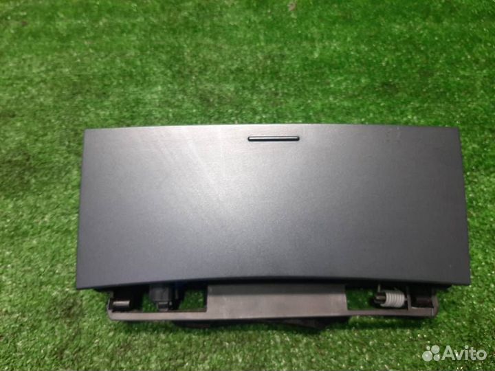 Пепельница Peugeot 407 (6E) 2007