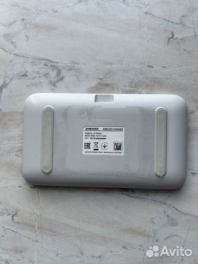 Беспроводное зарядное устройство Samsung EP-P4300