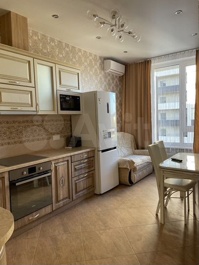 1-к. квартира, 46 м², 8/16 эт.