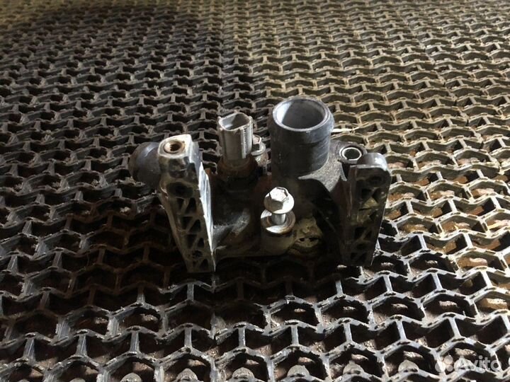 Корпус термостата Фокус 3 (1,6) Ford Focus