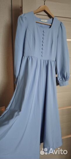 Платье миди голубое
