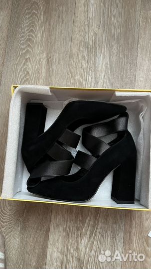 Туфли женские 37 размер