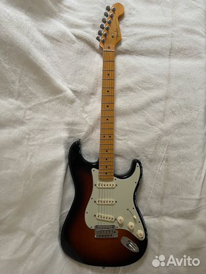 Fender American Deluxe Stratocaster Sunburst 2012