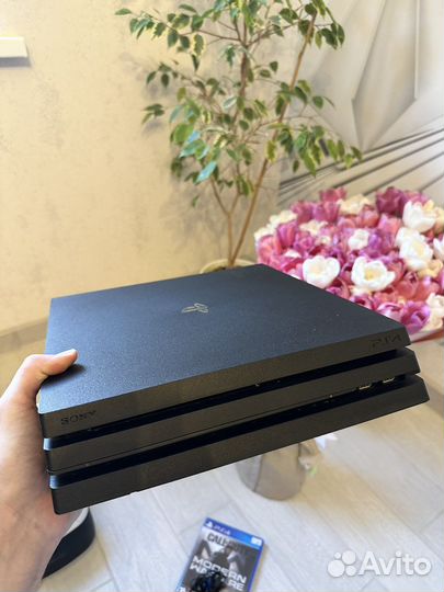 Sony playstation 4 pro 1tb + VR шлем