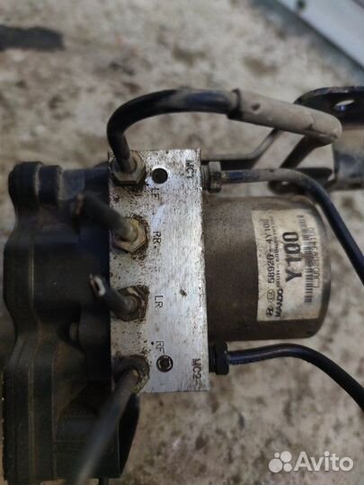 Блок ABS Kia Rio 3 1.4 2016