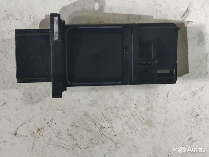 226807S000 Расходомер воздуха Nissan