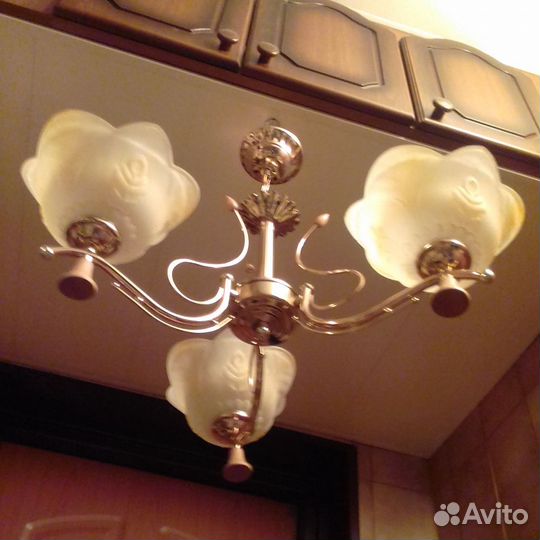 Люстрочка под золото