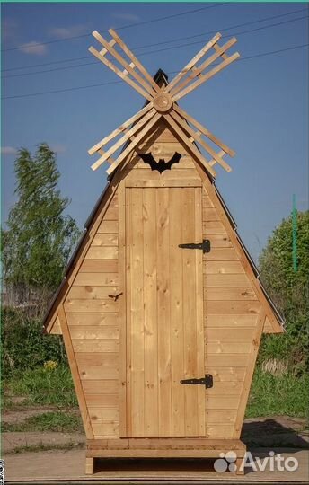 Дачный туалет с установкой BLU785