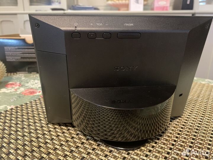 Цифровая фоторамка sony бронь до 11 августа