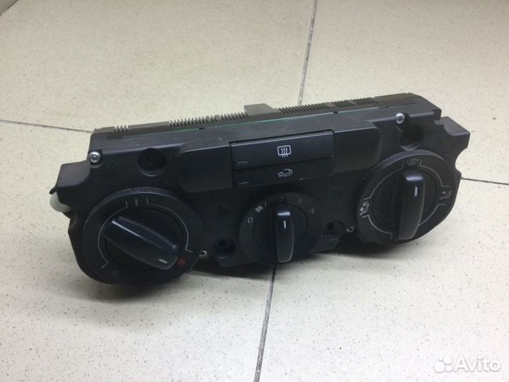 Блок управления отопителем Volkswagen Caddy BST