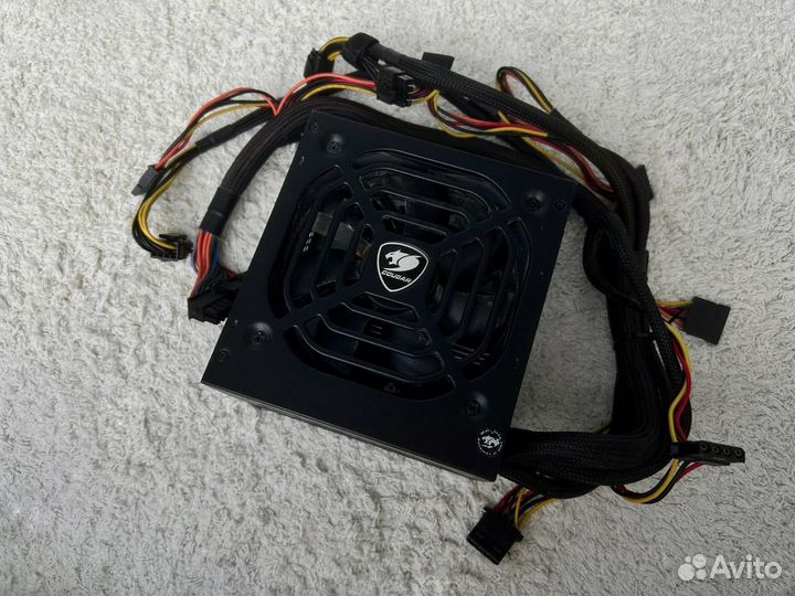 Блок питания 700w cougar