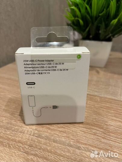 Адаптер питания Apple 20w