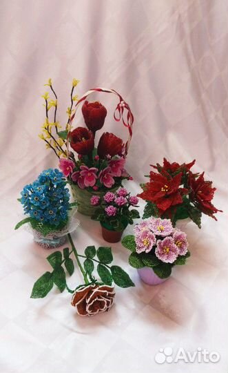 Цветы из бисера в горшке