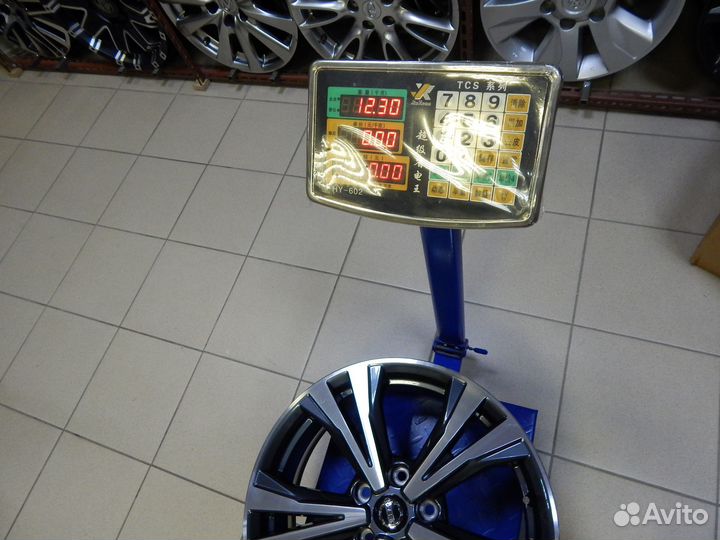 6450 R18 Nissan X-Trail T32 рестайл 5*114.3 J7