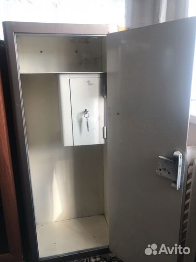 Оружейный сейф