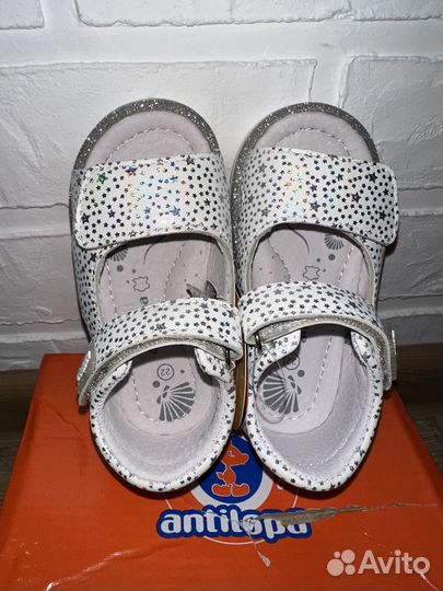Сандали для девочки