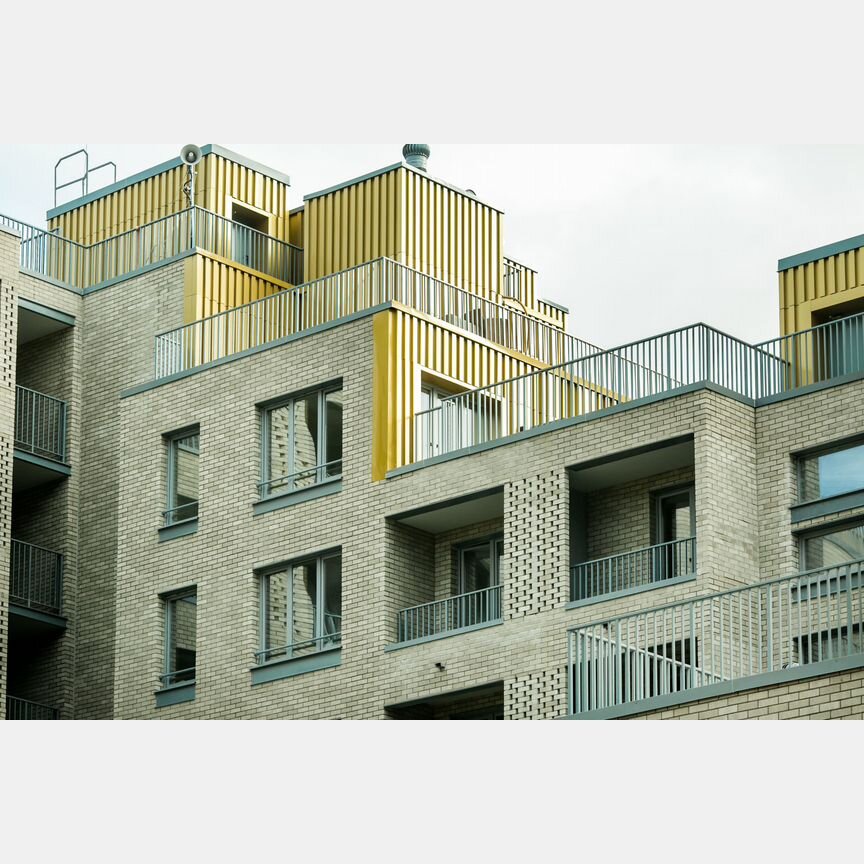 2-к. квартира, 140 м², 9/10 эт.