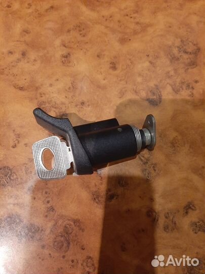 Замок багажника ваз 2110-2112