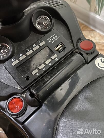 Детский электромобиль mercedes бу