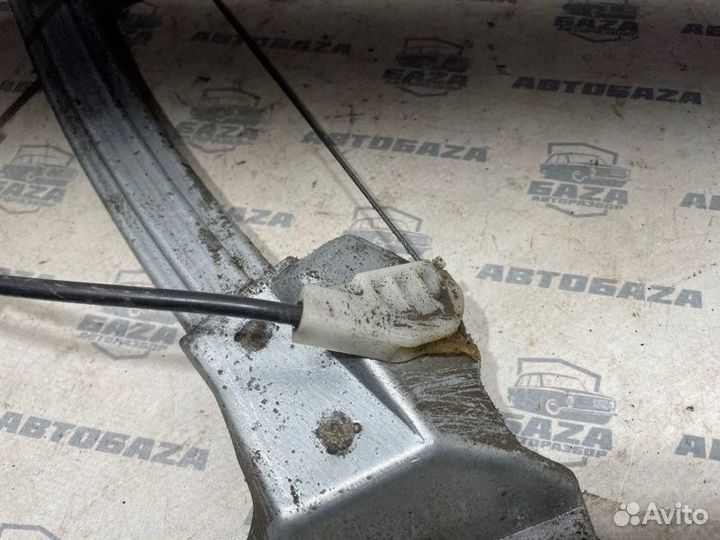 Стеклоподъемный механизм задний правый Toyota