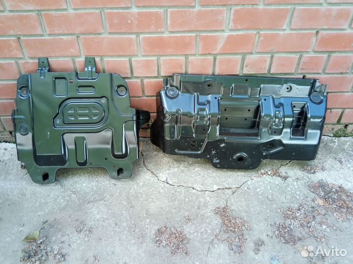 Защита двигателя Toyota Land Cruiser Prado 150