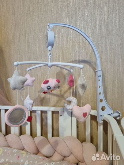 Мобиль на кроватку с музыкой