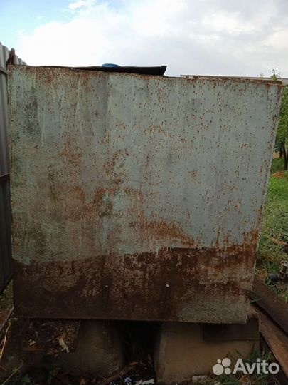 Бак для воды металлический