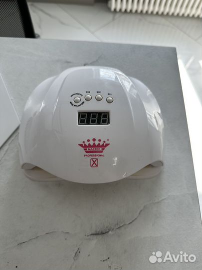 Лампа для ногтей