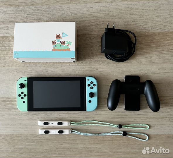 Nintendo switch animal crossing edition