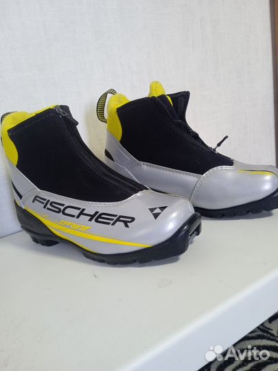 Лыжные ботинки fischer 38 размер