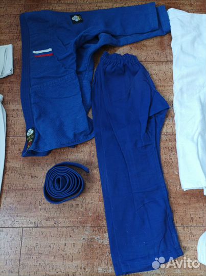 Продам кимоно, имеется 2 шт, Хорошее состояние