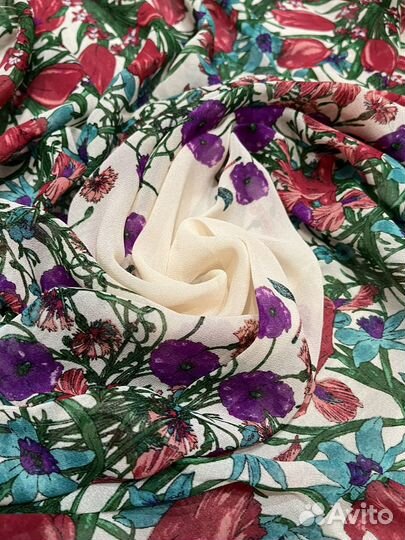 Шифоновый воздушный платок шаль gucci