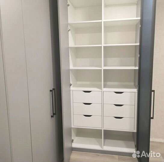 Шкаф распашной в детскую