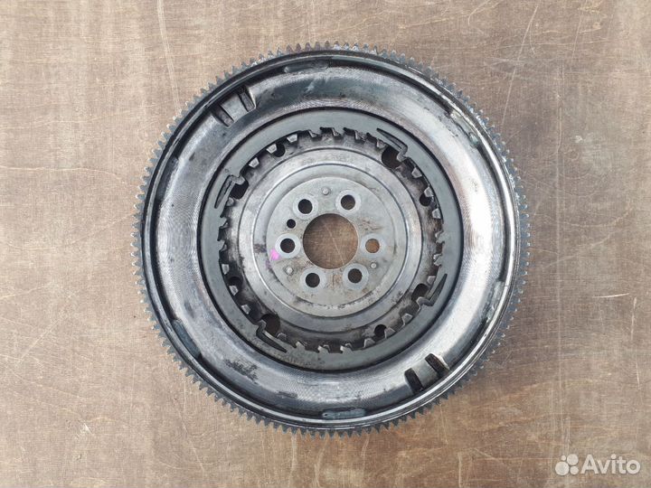 Маховик DSG 03c105266