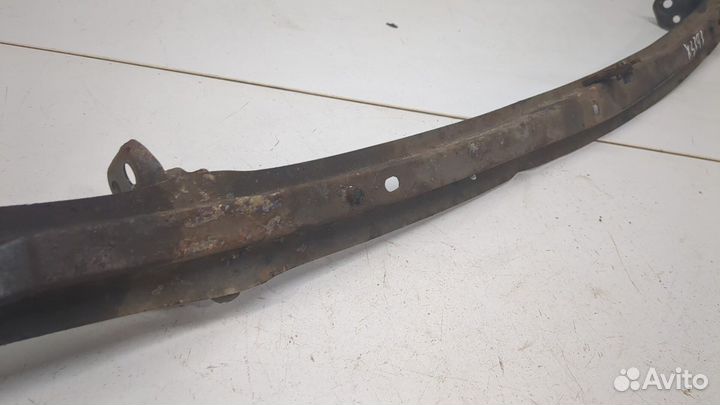 Усилитель бампера Toyota Previa (Estima), 1997