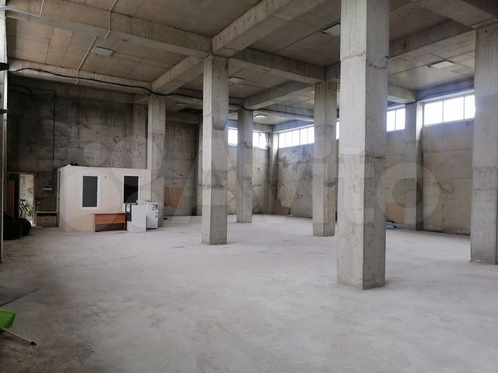 Склад, 374 м²