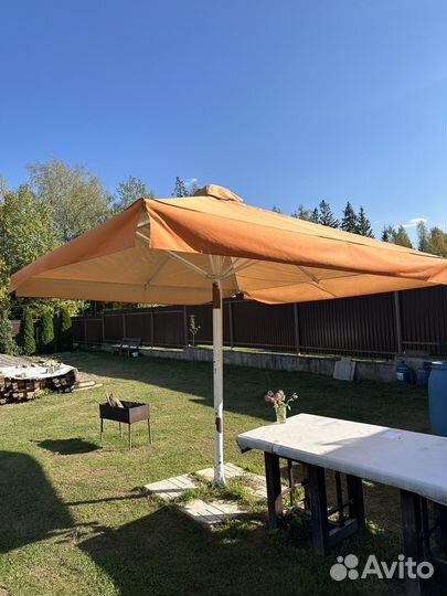 Садовый зонт